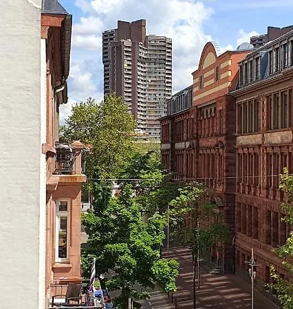 Sonniges Mit Balkon Im Herzen Mannheims