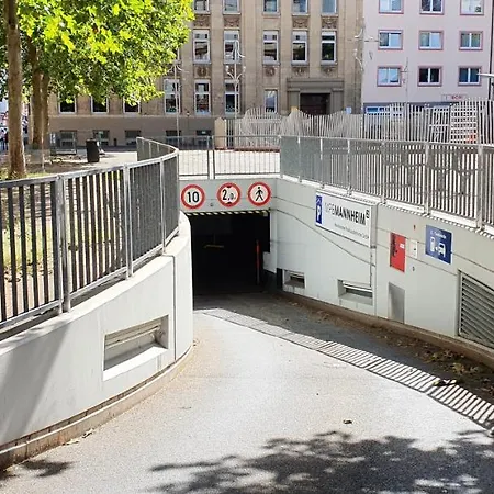 Sonniges Mit Balkon Im Herzen Mannheims