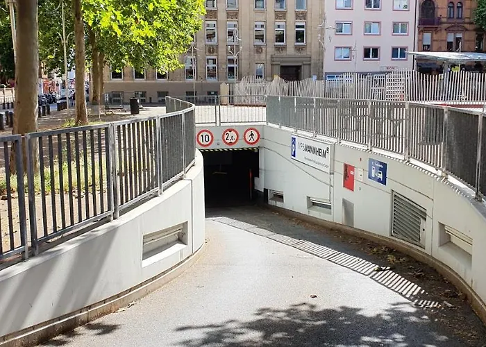 Sonniges Mit Balkon Im Herzen Mannheims